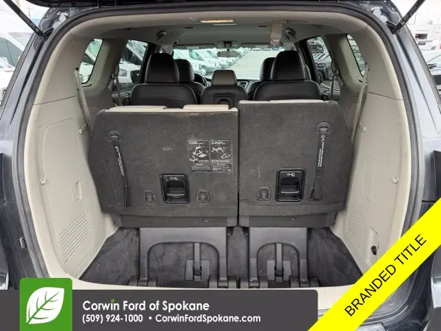 2018 Kia Sedona - $9,589