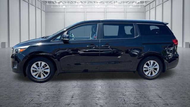 2015 Kia Sedona LX