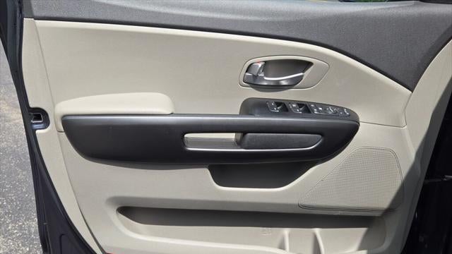 2017 Kia Sedona LX