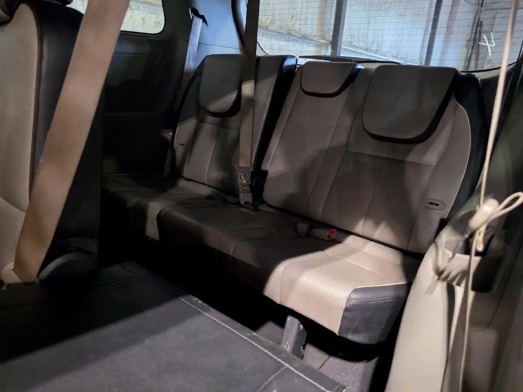 2019 Kia Sedona - $13,900