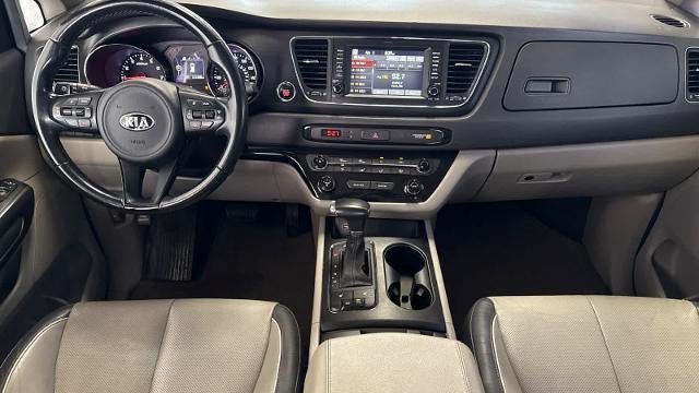 2017 Kia Sedona LX