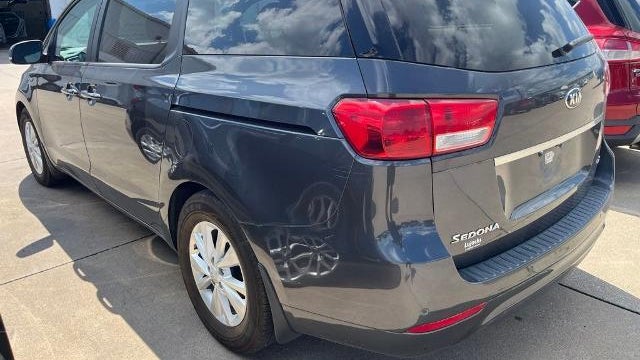 2017 Kia Sedona LX
