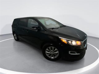 2020 Kia Sedona with Aurora Black Exterior