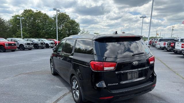 2015 Kia Sedona EX