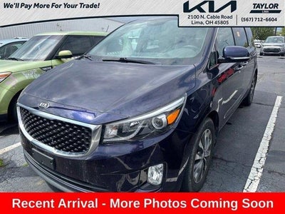 Photo of a 2018 Kia Sedona EX 4DR Mini-Van for sale