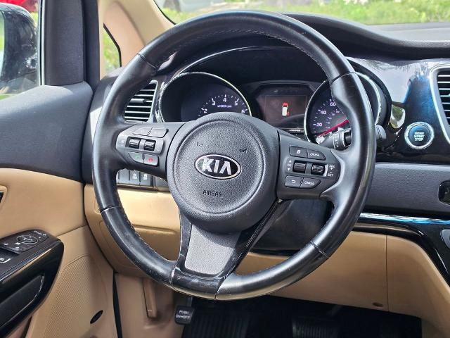 2016 Kia Sedona - $8,993