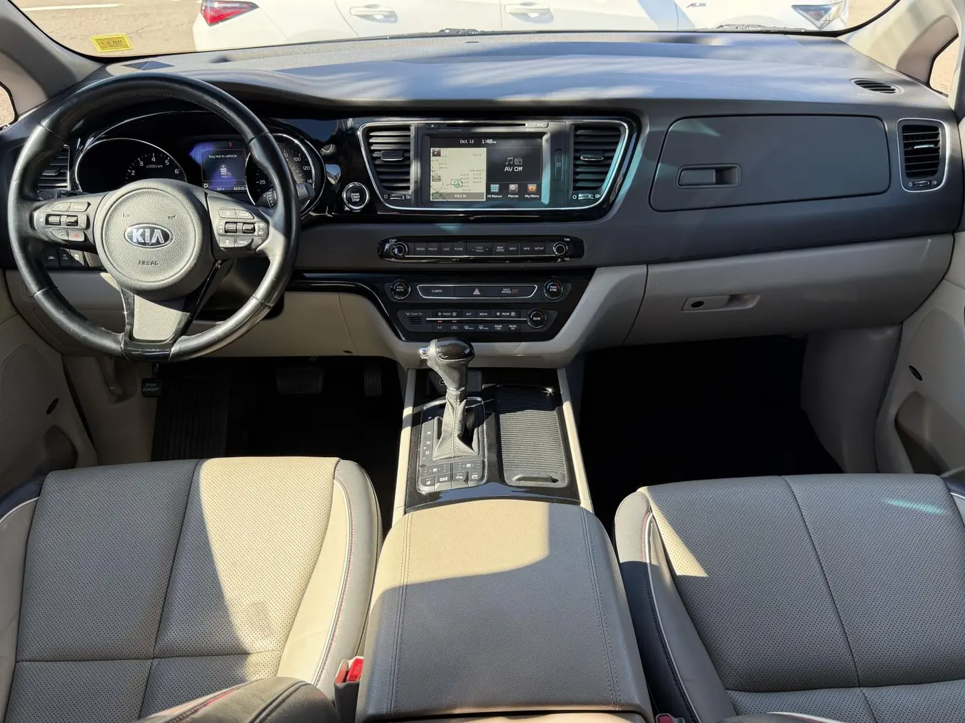 2016 Kia Sedona - $13,348