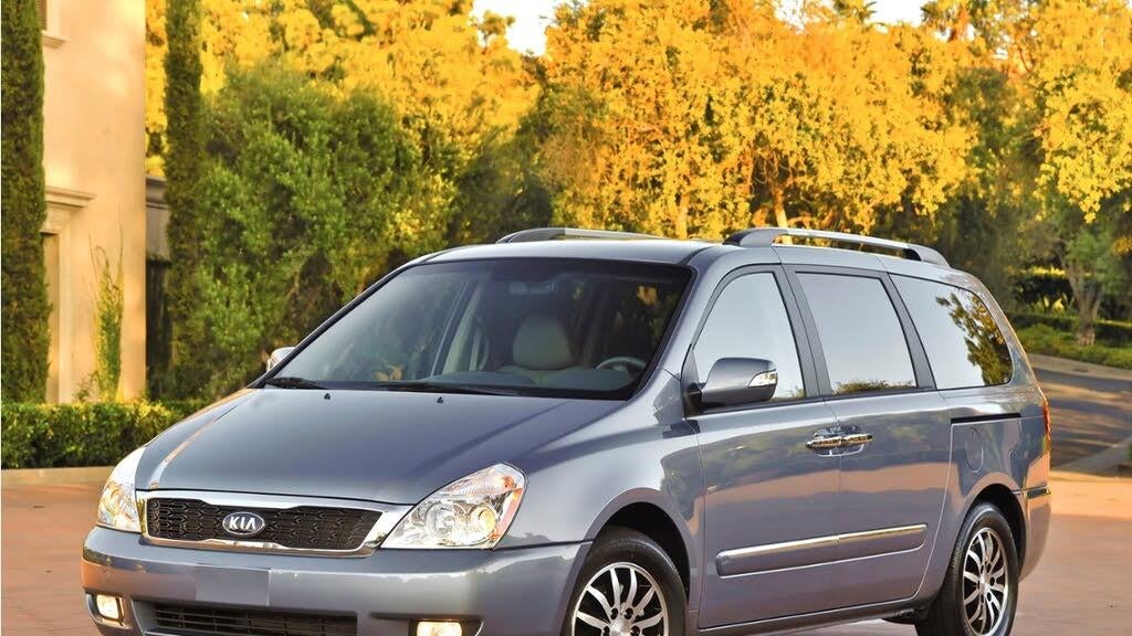 Preowned 2011 Kia Sedona EX for Sale