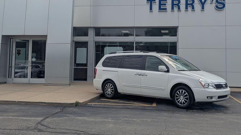 Preowned 2011 Kia Sedona EX for Sale
