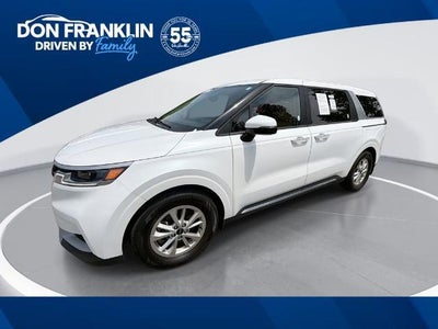 Photo of a 2022 Kia Carnival LX 4DR Mini-Van for sale
