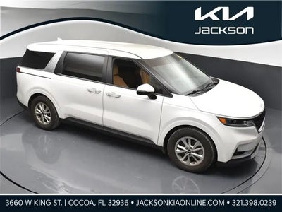 2022 Kia Carnival LX 4DR Mini-Van