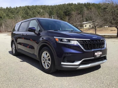 2022 Kia Carnival LX 4DR Mini-Van