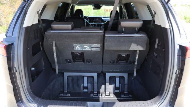 2023 Kia Carnival LX