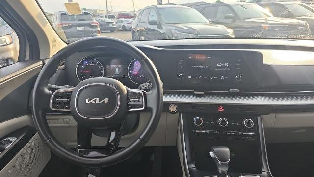 2023 Kia Carnival LX