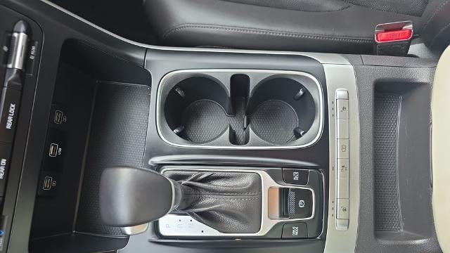 2023 Kia Carnival LX