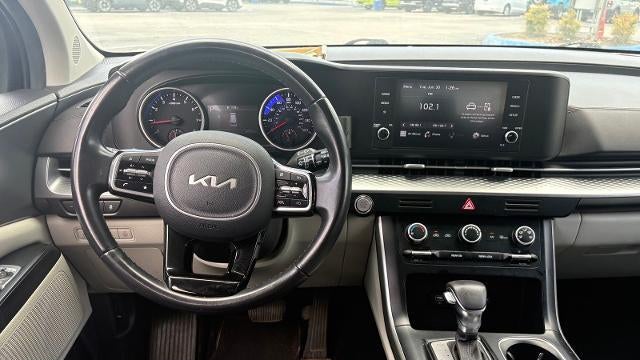 2022 Kia Carnival LX