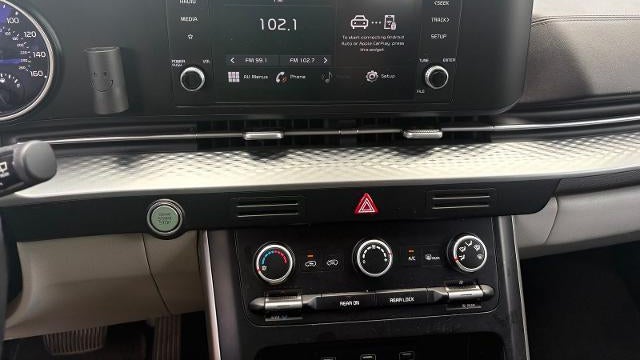 2022 Kia Carnival LX