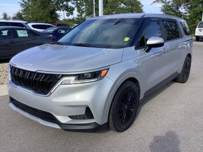 2022 Kia Carnival LX 4DR Mini-Van