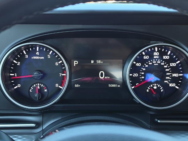 2023 Kia Carnival - $28,588