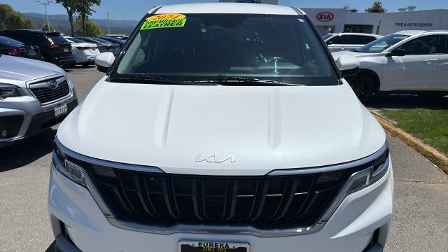 2024 Kia Carnival LX