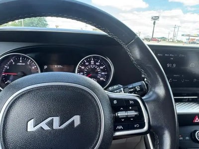 Photo of a 2023 Kia Carnival LX 4DR Mini-Van for sale