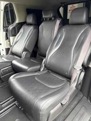 2023 Kia Carnival - $28,995