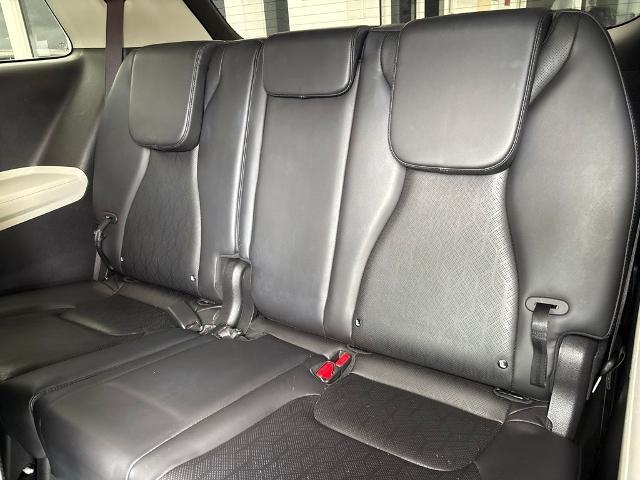 2023 Kia Carnival - $28,995