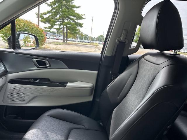 2024 Kia Carnival - $25,000