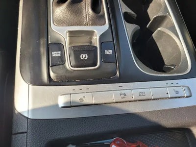 2022 Kia Carnival LX 4DR Mini-Van