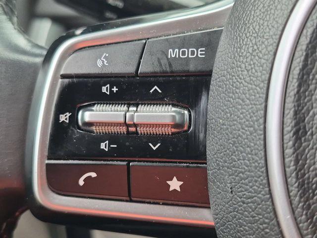 2023 Kia Carnival - $23,500