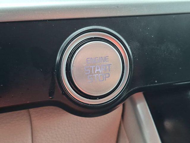 2023 Kia Carnival - $23,500