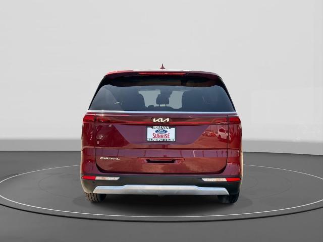 2023 Kia Carnival - $26,885