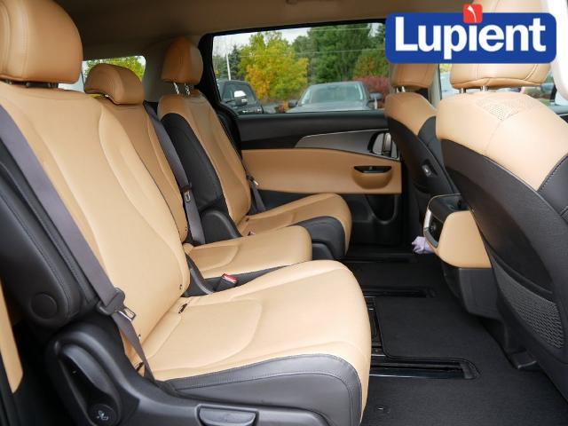 2024 Kia Carnival - $28,549