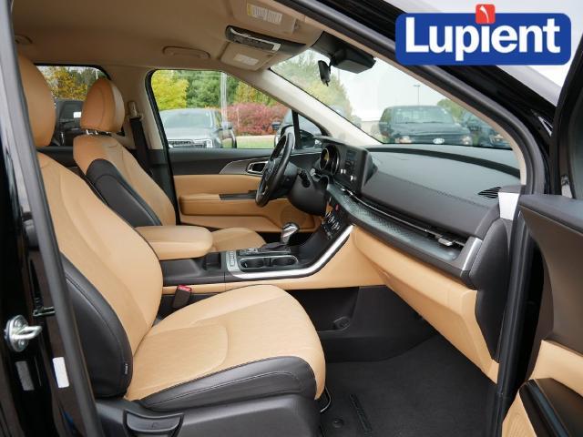 2024 Kia Carnival - $28,549