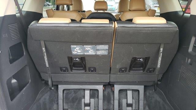 2023 Kia Carnival LX