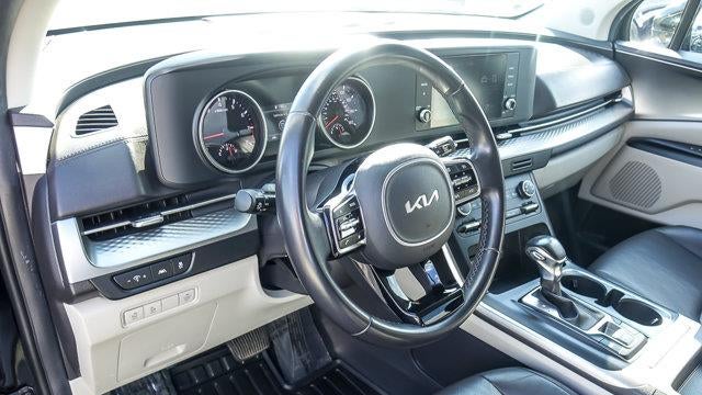 2023 Kia Carnival LX
