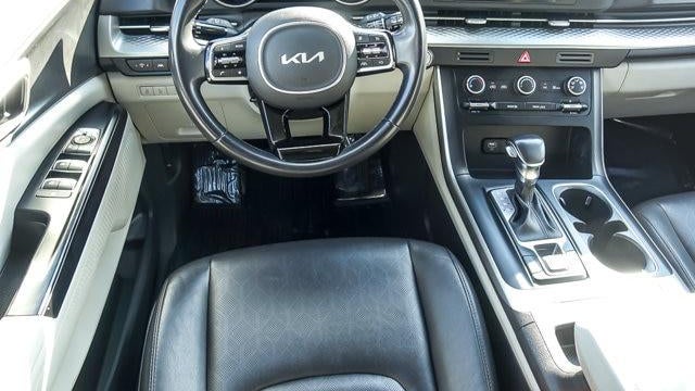 2023 Kia Carnival LX