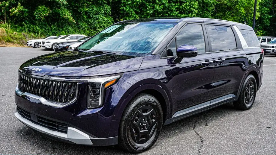 2025 Kia Carnival LXS