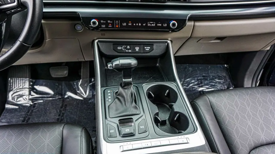 2025 Kia Carnival LXS