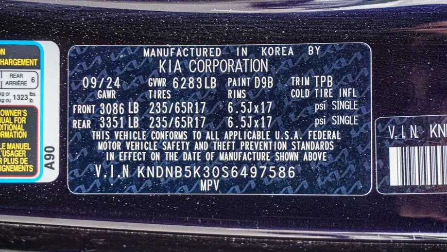 2025 Kia Carnival LXS