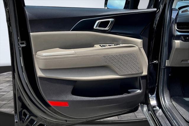 2025 Kia Carnival - $29,813