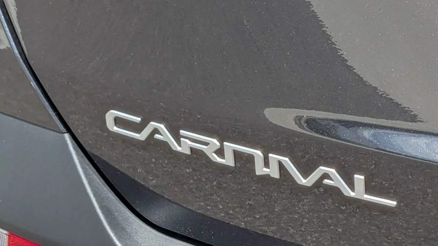 2026 Kia Carnival LX