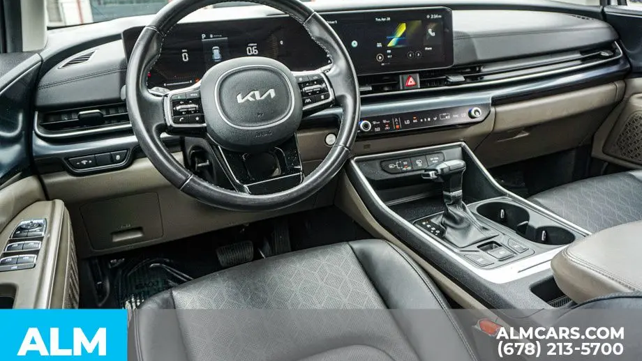 2025 Kia Carnival LXS