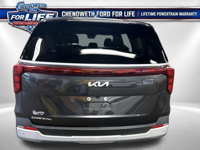 2025 Kia Carnival - $33,895