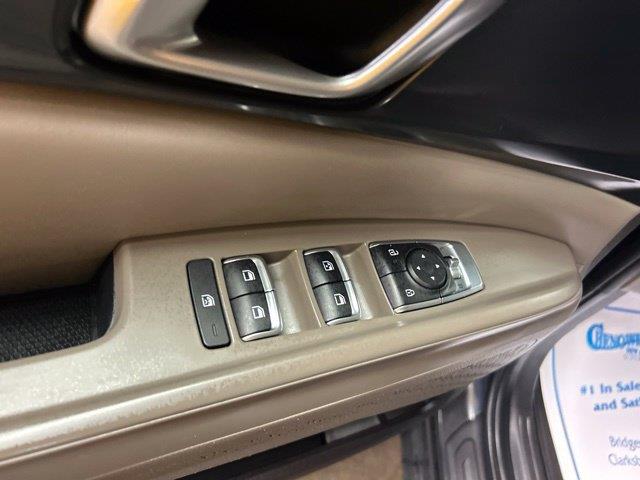 2025 Kia Carnival - $33,895