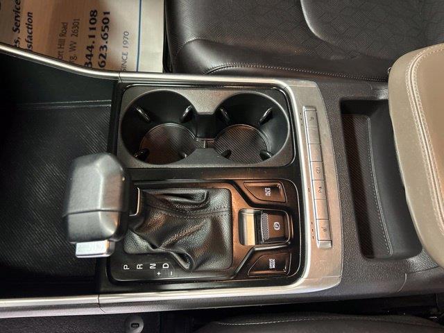 2025 Kia Carnival - $33,895