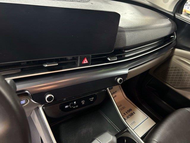 2025 Kia Carnival - $33,895