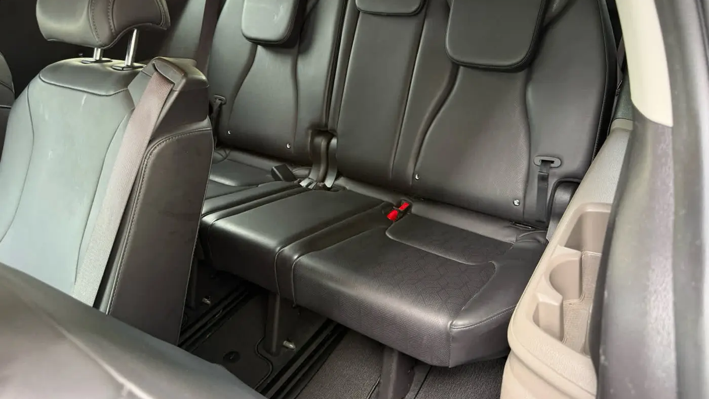2025 Kia Carnival LX