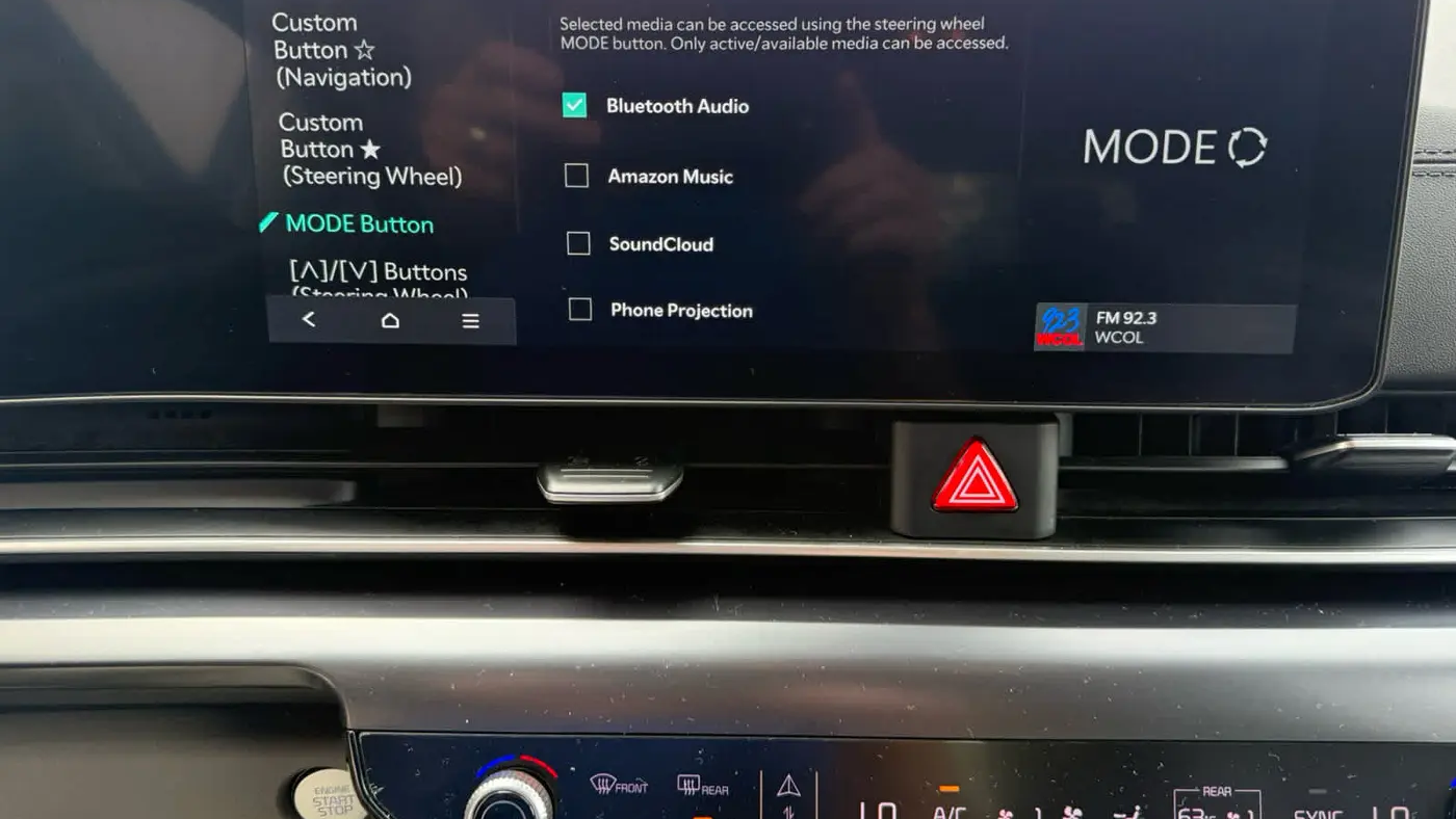 2025 Kia Carnival LX