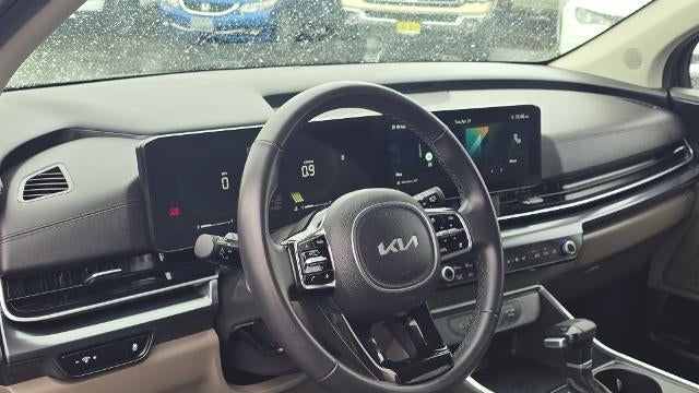 2025 Kia Carnival LX